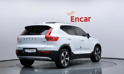 Volvo XC40 2023, 12931 км, за 24380.57 USD