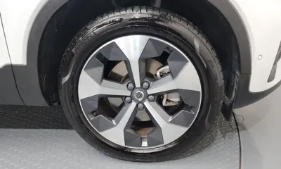 Volvo XC40 2023, 12931 км, за 24380.57 USD