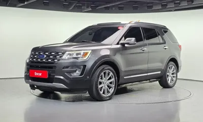 Ford Explorer · 2017 год