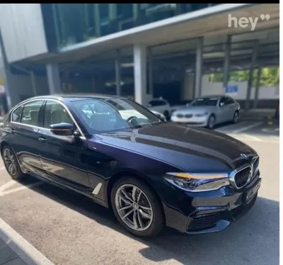 BMW 5-Series · 2020 год