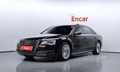 Audi A8 · 2012 год