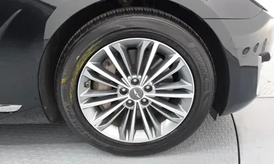 Genesis EQ900 2016, 136064 км, за 9051.87 USD