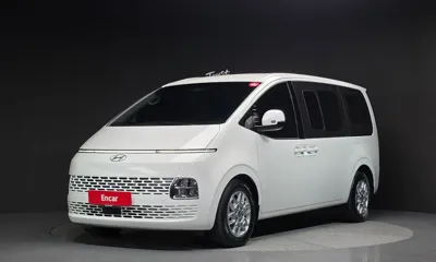 Hyundai Staria · 2025 год