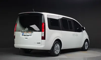 Hyundai Staria 2025, 5116 км, за 21433.24 USD