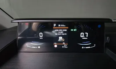 Hyundai Staria 2025, 5116 км, за 21433.24 USD - фото 8