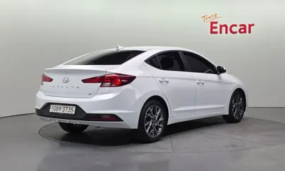 Hyundai Avante 2019, 135748 км, за 5949.24 USD