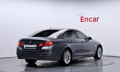 BMW 5-Series 2015, 57355 км, за 10404.36 USD