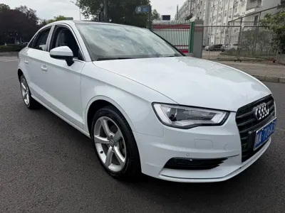 Audi A3 2015, 130000 км, за 5490.26 USD