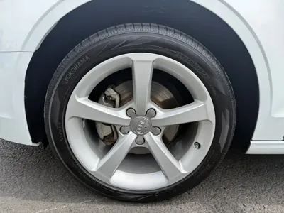 Audi A3 2015, 130000 км, за 5490.26 USD - фото 11