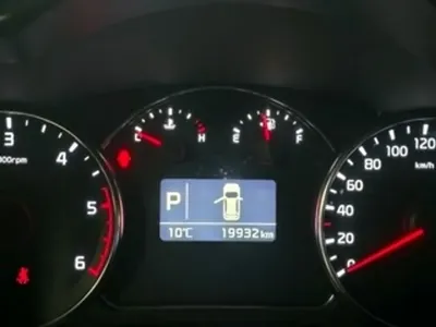 Kia Carens 2016, 19932 км, за 6541.13 USD - фото 8