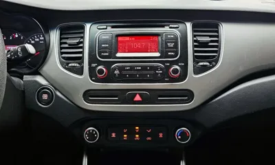 Kia Carens 2016, 19932 км, за 6541.13 USD - фото 14