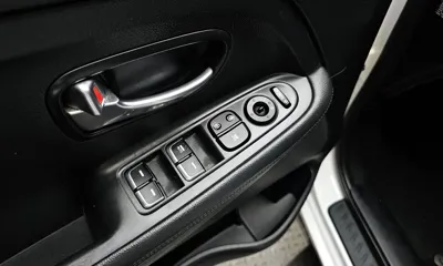 Kia Carens 2016, 19932 км, за 6541.13 USD - фото 17