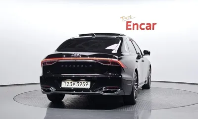 Hyundai Grandeur 2021, 79739 км, за 14638.31 USD