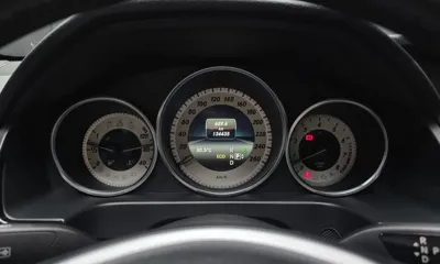 Mercedes-Benz E-Class 2014, 134435 км, за 6544.16 USD - фото 8