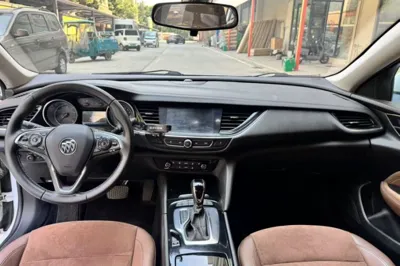 Buick Regal 2017, 156900 км, за 8533 USD - фото 16