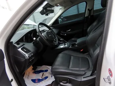Jaguar E-Pace 2019, 58035 км, за 10293.17 USD
