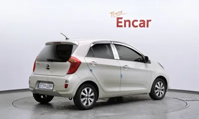 Kia Morning 2015, 92629 км, за 3468.78 USD