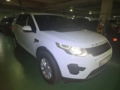 Land Rover Discovery Sport 2018, 63208 км, за 10174.61 USD