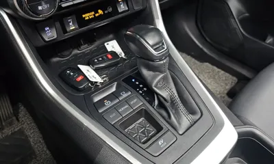 Toyota RAV4 2022, 85330 км, за 22400.2 USD - фото 9