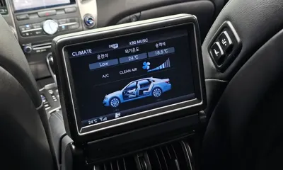 Hyundai Equus 2012, 123550 км, за 6381.45 USD - фото 16