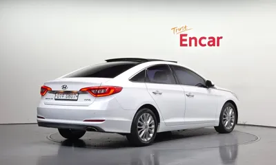 Hyundai Sonata 2016, 142069 км, за 6556.29 USD