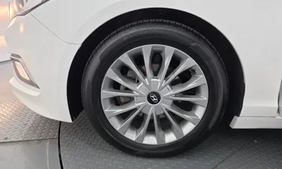 Hyundai Sonata 2016, 142069 км, за 6556.29 USD