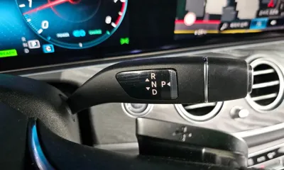Mercedes-Benz E-Class 2022, 57684 км, за 26158.92 USD - фото 9