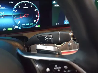 Mercedes-Benz E-Class 2022, 60112 км, за 23987.51 USD - фото 9