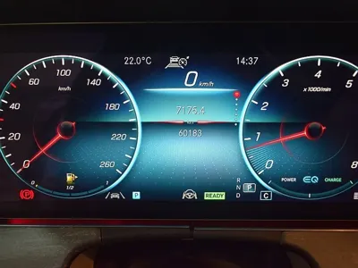 Mercedes-Benz E-Class 2022, 60112 км, за 23987.51 USD - фото 11