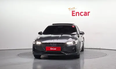 Genesis G70 2018, 72805 км, за 13544.76 USD