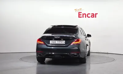 Genesis G70 2018, 72805 км, за 13544.76 USD