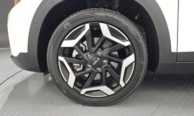 Kia Seltos 2024, 28169 км, за 18226.21 USD
