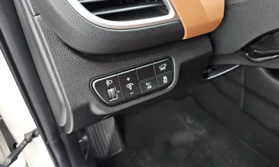 Kia Seltos 2024, 28169 км, за 18195.4 USD - фото 30