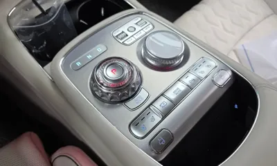 Genesis G90 2024, 60845 км, за 53170.54 USD - фото 9
