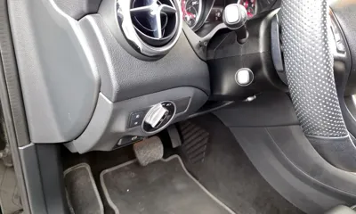 Mercedes-Benz GLA-Class 2019, 121422 км, за 9518.18 USD - фото 17