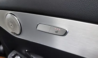 Mercedes-Benz GLC-Class 2019, 59248 км, за 19495.86 USD - фото 19