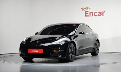 Tesla Model 3 · 2020 год