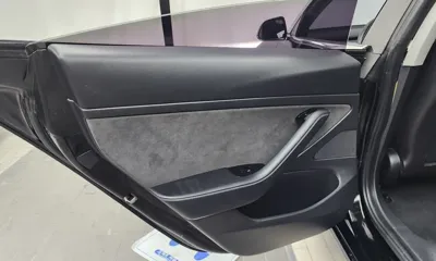 Tesla Model 3 2020, 112531 км, за 14626.53 USD - фото 25
