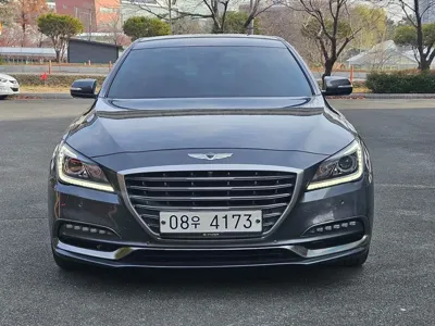 Genesis G80 · 2017 год
