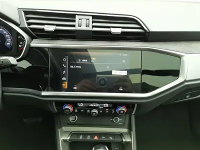Audi Q3 2020, 61800 км, за 13654.83 USD - фото 12