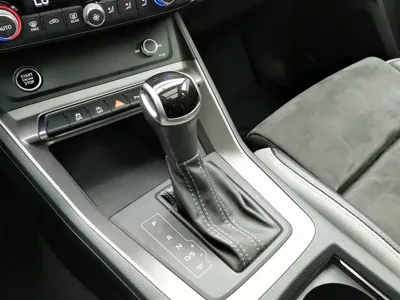 Audi Q3 2020, 61800 км, за 13654.83 USD - фото 13