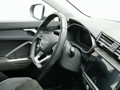 Audi Q3 2020, 61800 км, за 13654.83 USD - фото 22