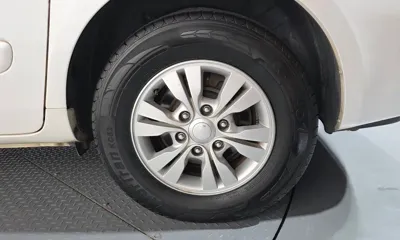 Kia Canival 2013, 240732 км, за 2297.49 USD