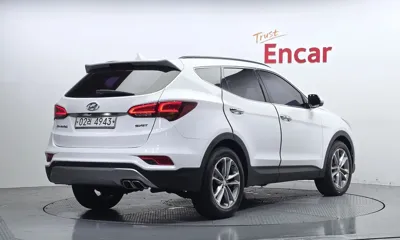 Hyundai Santafe 2016, 195716 км, за 5901.27 USD