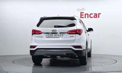 Hyundai Santafe 2016, 195716 км, за 5901.27 USD