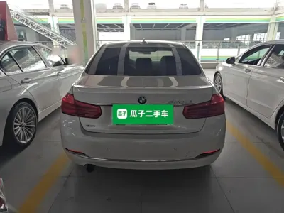 BMW 3 Series 2016, 129200 км, за 7968.19 USD