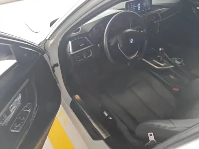 BMW 3 Series 2016, 129200 км, за 7923.23 USD - фото 12