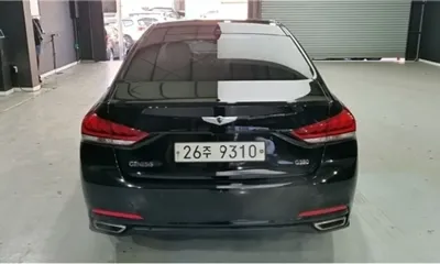 Hyundai Genesis 2015, 192000 км, за 5309.45 USD