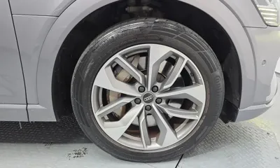 Audi e-tron 2020, 98797 км, за 27748.32 USD