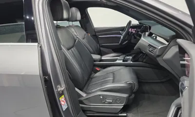 Audi e-tron 2020, 98797 км, за 27748.32 USD - фото 11